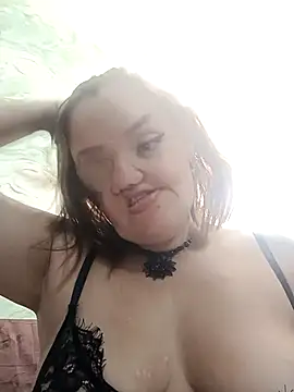 MayaLuna1 online show from September 19, 3:00 pm