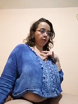 BarbaraLeython1 online show from November 18, 10:11 pm