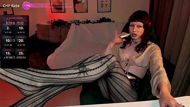 effie mirelll online show from November 4, 3:39 pm