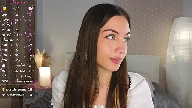 Moonlight1Sonata1 online show from September 21, 9:30 am