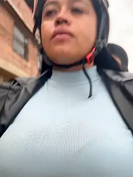 -Mia1 online show from June 1, 11:56 am