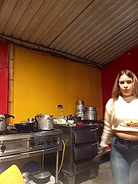 samanta-safiye online show from April 21, 3:24 am