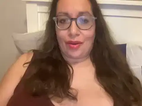 RosaFreya online show from September 22, 5:55 pm