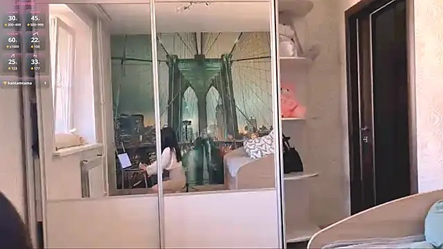 TianaWidell online show from October 25, 9:28 am