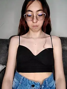 AnnieSparkle online show from September 30, 12:16 am