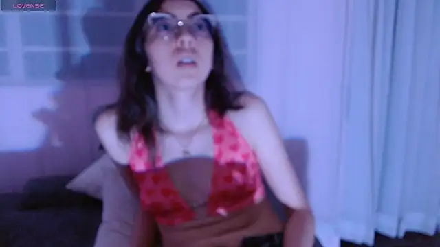 AnnieSparkle online show from November 30, 3:43 am