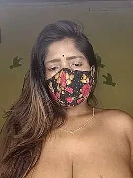 Love143A online show from February 19, 4:12 am