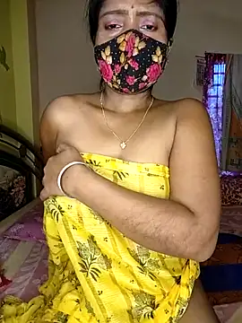 Love143A online show from April 18, 4:04 am