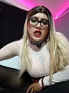 25Kristina online show from April 12, 10:51 am