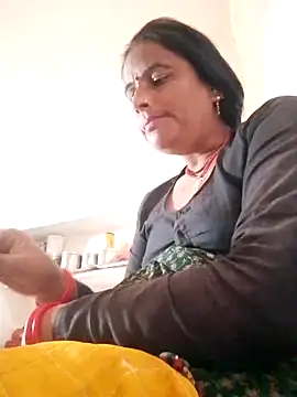 Suhani hot12 online show from November 18, 7:53 am