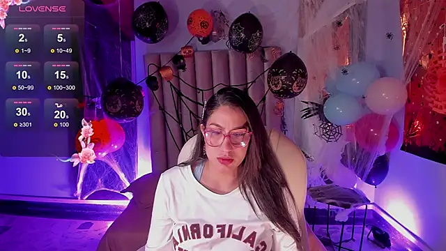 Karoline21 online show from October 24, 2:07 am
