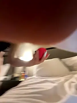 Petite Blonde Barbie online show from September 12, 7:07 am