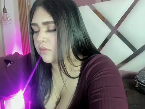 im bunny   online show from March 26, 1:13 pm