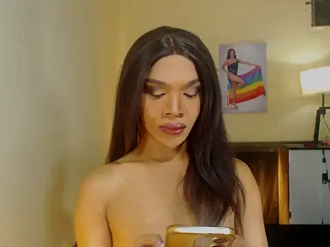 GoldenCumTYRA online show from August 1, 2:13 am