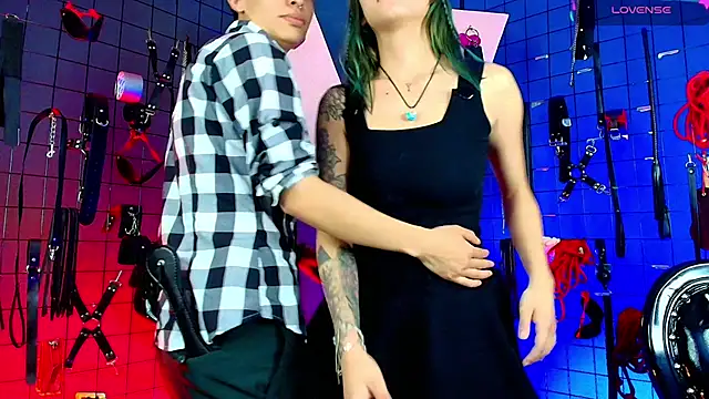 Mr sadistiic  online show from September 18, 3:49 am