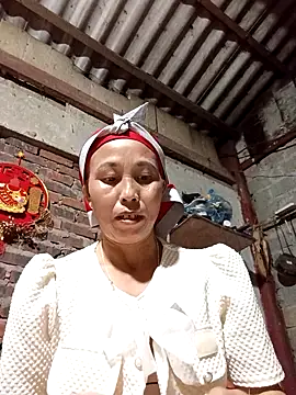 me-cute online show from September 22, 1:09 pm