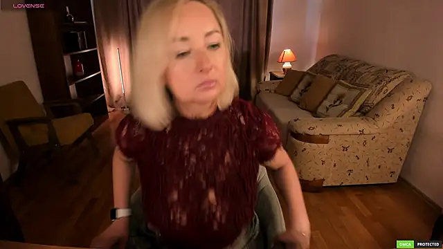 sexmom8 online show from March 23, 9:59 am