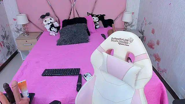 SafiroAgataaa online show from October 23, 10:27 pm