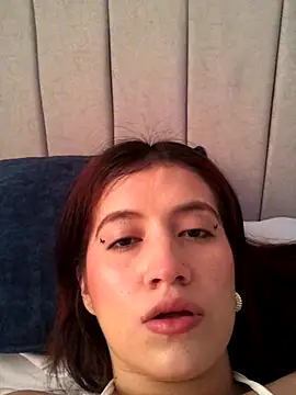 BrunnetAri  online show from October 16, 3:58 pm