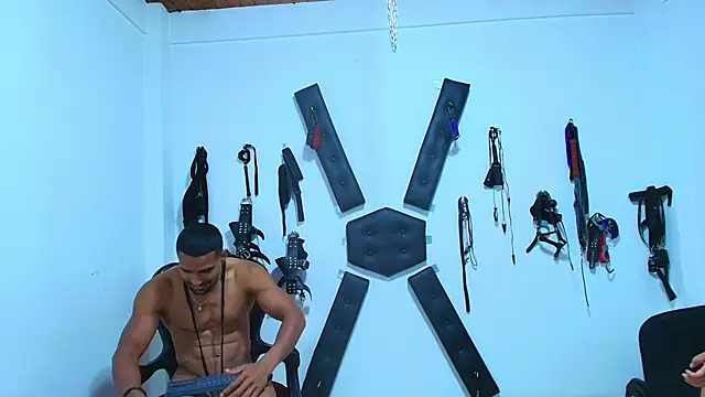 Adonis artemis online show from November 5, 2:44 pm