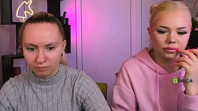 mila glow1 online show from March 3, 12:44 pm