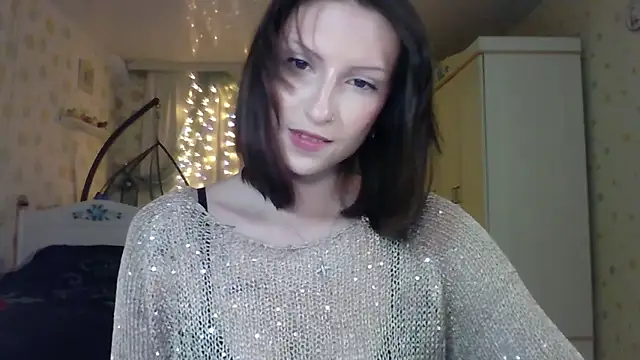 RuxaShade online show from December 16, 12:55 pm