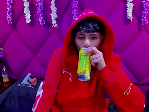 Snapshot of Bruno_Cruzz chatting on September 19, 2:43 am Bruno Cruzz online show from September 19, 2:43 am