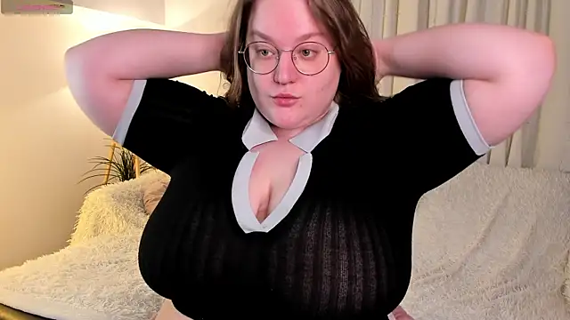 Alissa S online show from April 11, 11:47 am