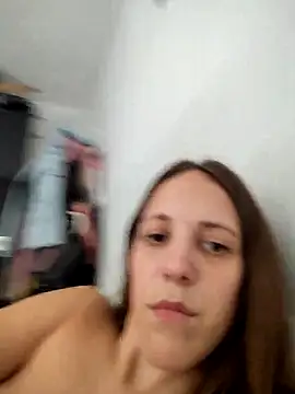 lauflor online show from March 31, 5:13 pm