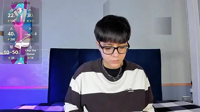 Tsuki Maru online show from November 24, 8:33 pm