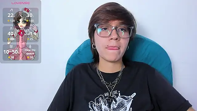 Tsuki Maru online show from April 8, 8:11 pm