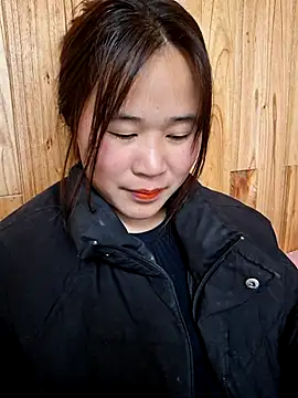 ALIENHR38 online show from January 9, 1:54 am