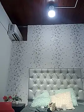 michelle perla online show from October 28, 6:46 pm