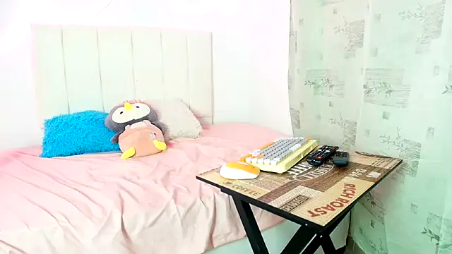 Redhair6 online show from September 18, 7:45 pm