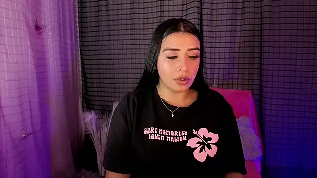 Kayleemorales online show from February 15, 1:54 pm