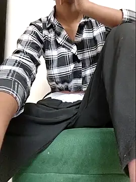 Snapshot of dollyjaan11 chatting on September 26, 3:53 pm dollyjaan11 online show from September 26, 3:53 pm