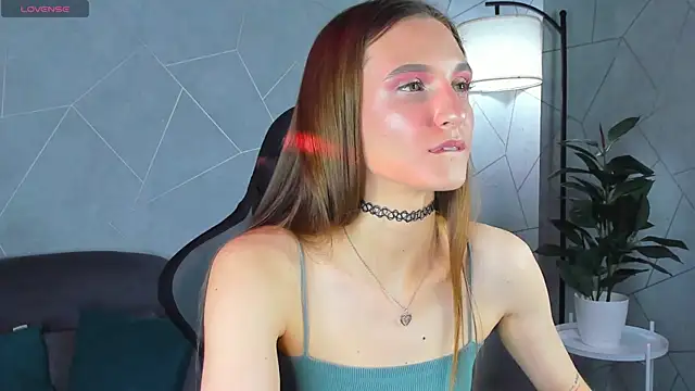 Alisha Green online show from September 25, 9:19 am