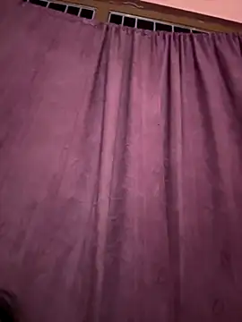 PixelPhantom101 online show from October 23, 11:49 am