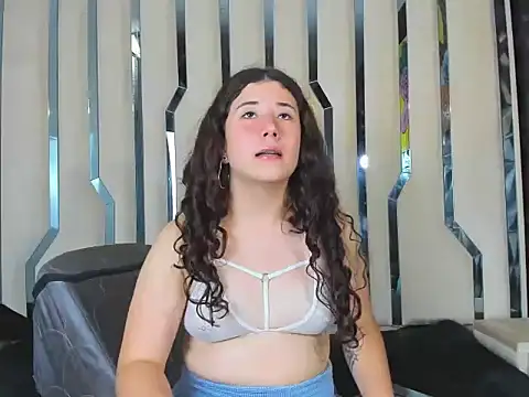 AuroraFishx69 online show from September 22, 7:23 pm