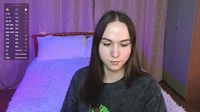 Angeel Kate online show from March 29, 1:32 pm