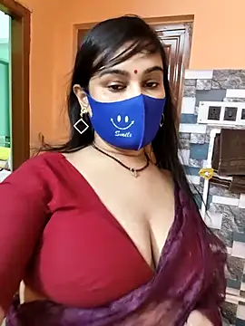 naughty nataasa online show from February 13, 8:05 am