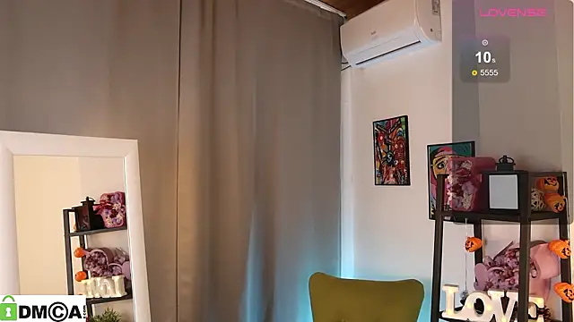 Sue Sanders online show from March 20, 4:39 am