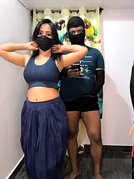 Family02 online show from March 25, 5:49 pm