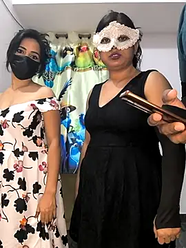 Family02 online show from March 23, 5:08 pm