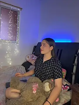 Ashley and Zoe online show from February 28, 3:55 pm