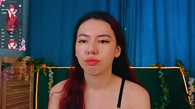 JenniferGlover online show from November 14, 8:25 am