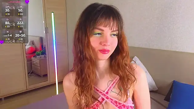 LisaDrake online show from November 30, 7:40 pm