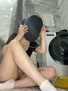 Kitty Kisss online show from September 23, 4:54 am