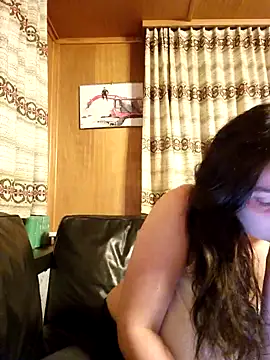 YoungLiisaxx online show from February 3, 5:17 pm