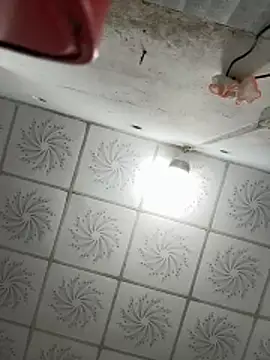 Tiffany-yy online show from November 19, 4:56 am